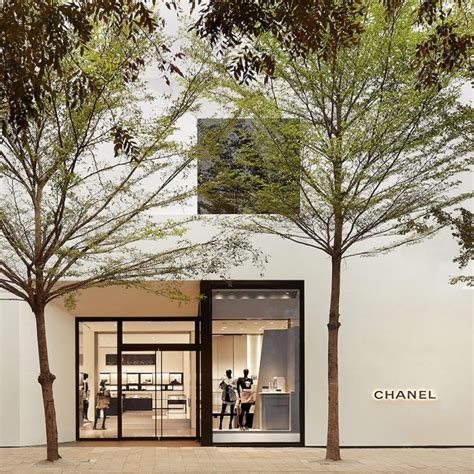 chanel stores in miami